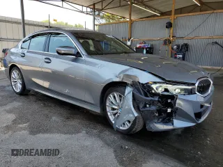 2024 BMW 3 Series 330i xDrive with VIN 3MW89FF08R8E67556, listed as a Copart auction lot 52790735 with 26,308 mi miles and Clean Title. Bid and sale history available at carsss.com. Image 4.