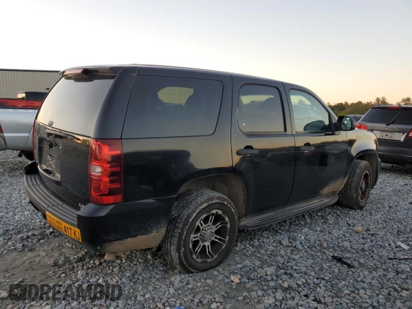 2011 Chevrolet Tahoe Commercial with VIN 1GNLC2E06BR172595, listed as a Copart auction lot 81598064 with 317,477 mi miles and Salvage title. Bid and sale history available at DreamBid. Image 3.