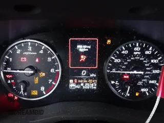 2023 Subaru Ascent Premium z VIN 4S4WMAED8P3404412, wystawiony jako IAAI lot #42453932 z przebiegiem 52 915 mil mil oraz . Historia ofert i sprzedaży dostępna na DreamBid. Obrazek 7.