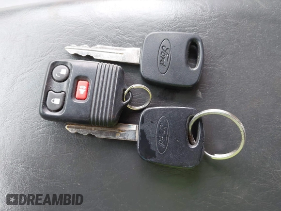 2004 Ford Escape XLT with VIN 1FMCU93104KA88855, listed as a IAAI auction lot 41433173 with 136,355 mi miles and . Bid and sale history available at DreamBid. Image 11.