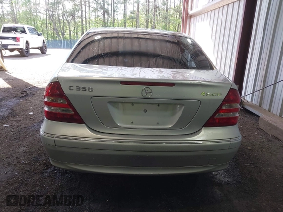 2007 Mercedes-Benz C with VIN WDBRF87H07F875598, listed as a IAAI auction lot 42104117 with 198,421 mi miles and . Bid and sale history available at DreamBid. Image 16.