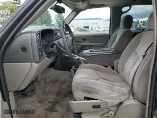 2004 Chevrolet Tahoe LS with VIN 1GNEC13T64R216680, listed as a Copart auction lot 47055305 with 205,789 mi miles and Clean Title. Bid and sale history available at carsss.com. Image 7.