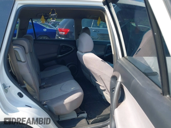 2008 Toyota RAV4 с VIN JTMBD33V486073399, выставлен на аукционе IAAI как лот 42472991 с пробегом 208 056 миль миль и . История ставок и продаж доступна на DreamBid. Изображение 8.