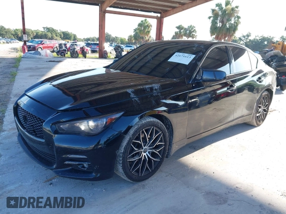 2014 Infiniti Q50 Premium with VIN JN1BV7AP0EM689359, listed as a IAAI auction lot 42671613 with 152,334 mi miles and . Bid and sale history available at DreamBid. Image 2.
