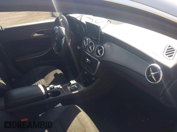 2014 Mercedes-Benz CLA 45 AMG with VIN WDDSJ5CB0EN090380, listed as a IAAI auction lot 41810436 with 91,429 mi miles and . Bid and sale history available at DreamBid. Image 5.