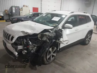 2019 Jeep Cherokee Limited with VIN 1C4PJMDXXKD258242, listed as a IAAI auction lot 41837501 with 81,156 mi miles. Bid and sale history available at carsss.com. Image 17.