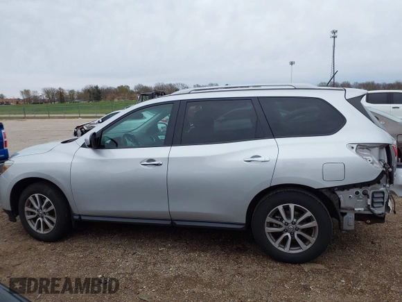 2016 Nissan Pathfinder Platinum with VIN 5N1AR2MM8GC658933, listed as a IAAI auction lot 41931265 with 117,274 mi miles. Bid and sale history available at carsss.com. Image 15.