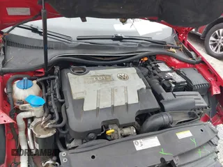 2014 Volkswagen Jetta TDI with VIN 3VWPL7AJ0EM615574, listed as a IAAI auction lot 42275159 with 139,938 mi miles and . Bid and sale history available at DreamBid. Image 10.