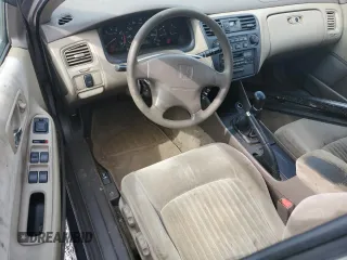 1998 Honda Accord LX with VIN 1HGCG5548WA156745, listed as a Copart auction lot 61944775 with 357,402 mi miles and Salvage title. Bid and sale history available at DreamBid. Image 8.