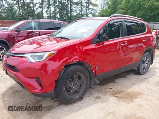 2017 Toyota RAV4 LE с VIN JTMBFREV8HJ145776, выставлен на аукционе IAAI как лот 42178048 с пробегом 152 267 миль миль и . История ставок и продаж доступна на DreamBid. Изображение 17.