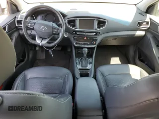 2018 Hyundai Ioniq Limited z VIN KMHC75LD3JU104167, wystawiony jako Copart lot #58907805 z przebiegiem Nie podano mil oraz Szkoda całkowita • Salvage title. Historia ofert i sprzedaży dostępna na DreamBid. Obrazek 8.
