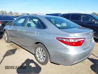 2015 Toyota Camry XLE with VIN 4T1BF1FK5FU070127, listed as a IAAI auction lot 41381774 with 94,217 mi miles. Bid and sale history available at carsss.com. Image 3.