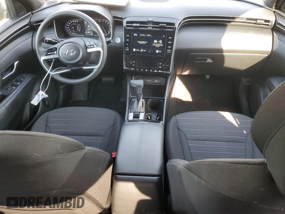 2024 Hyundai Santa Cruz SEL z VIN 5NTJBDDE9RH125320, wystawiony jako Copart lot #47638075 z przebiegiem 7 539 mil mil oraz Szkoda całkowita • Salvage title. Historia ofert i sprzedaży dostępna na DreamBid. Obrazek 8.