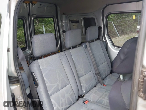 2010 Ford Transit Connect XLT с VIN NM0KS9BN3AT013533, выставлен на аукционе IAAI как лот 42426515 с пробегом 116 567 миль миль и . История ставок и продаж доступна на DreamBid. Изображение 8.