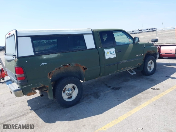 2001 Dodge Ram 1500 with VIN 1B7HF13Z41J601229, listed as a IAAI auction lot 42098873 with 178,970 mi miles. Bid and sale history available at carsss.com. Image 4.