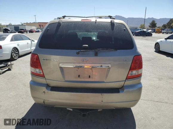 2005 Kia Sorento LX with VIN KNDJD733455421088, listed as a Copart auction lot 55536135 with 278,807 mi miles and Clean Title. Bid and sale history available at carsss.com. Image 6.