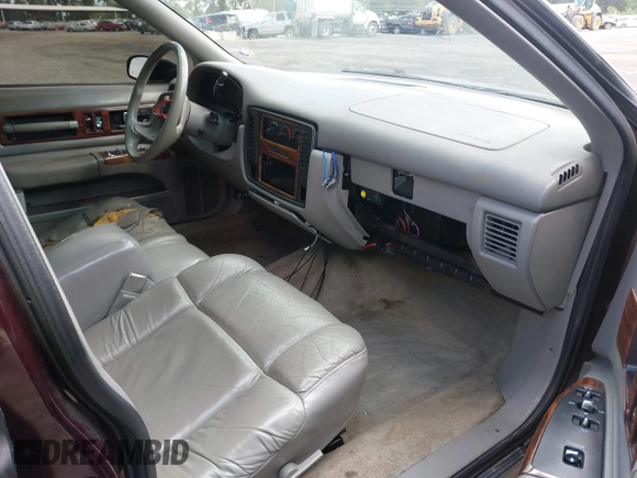 1994 Chevrolet Caprice LS z VIN 1G1BN52P2RR130218, wystawiony jako IAAI lot #42222080 z przebiegiem Nie podano mil oraz . Historia ofert i sprzedaży dostępna na DreamBid. Obrazek 5.
