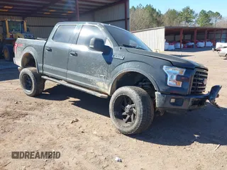 2016 Ford F-150 XLT with VIN 1FTEW1EG8GFB62451, listed as a IAAI auction lot 41653235 with 184,453 mi miles and . Bid and sale history available at carsss.com. Image 1.