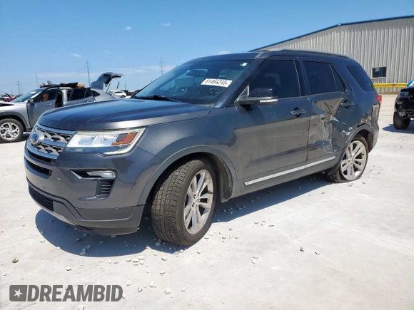 2018 Ford Explorer XLT with VIN 1FM5K7D83JGB03314, listed as a Copart auction lot 61464245 with 172,167 mi miles and Salvage title. Bid and sale history available at DreamBid. Image 1.