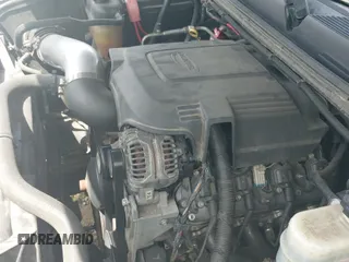 2007 Chevrolet Silverado 1500 2LT z VIN 2GCEC19J471703419, wystawiony jako IAAI lot #42534219 z przebiegiem 172 592 mil mil oraz . Historia ofert i sprzedaży dostępna na DreamBid. Obrazek 18.