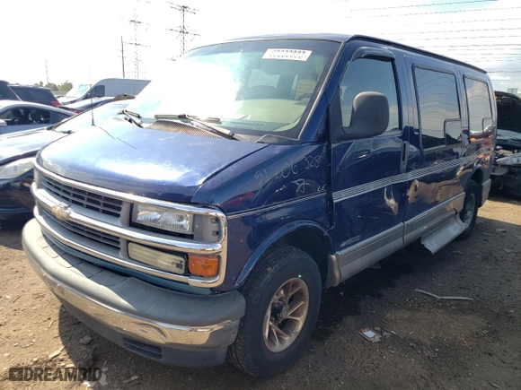 2002 Chevrolet Express Van with VIN 1GBFG15R521146513, listed as a Copart auction lot 69232893 with NaN miles and Salvage Title. Bid and sale history available at carsss.com. Image 1.