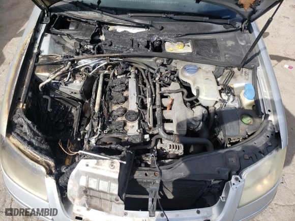2003 Volkswagen Passat GLS with VIN WVWPD63B53P103624, listed as a Copart auction lot 70334334 with 168,100 mi miles and Non Repairable. Bid and sale history available at carsss.com. Image 11.
