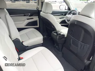 2024 Kia Telluride S z VIN 5XYP6DGC8RG535265, wystawiony jako IAAI lot #42514272 z przebiegiem 22 228 mil mil oraz . Historia ofert i sprzedaży dostępna na DreamBid. Obrazek 8.