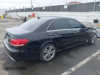 2014 Mercedes-Benz E 350 Sport with VIN WDDHF5KB4EA955176, listed as a IAAI auction lot 42054031 with 191,521 mi miles and . Bid and sale history available at carsss.com. Image 4.