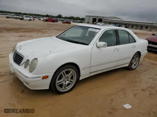 2001 Mercedes-Benz E-Class with VIN WDBJF65JX1B207667, listed as a Copart auction lot 50840565 with 182,249 mi miles and Clean Title. Bid and sale history available at carsss.com. Image 1.