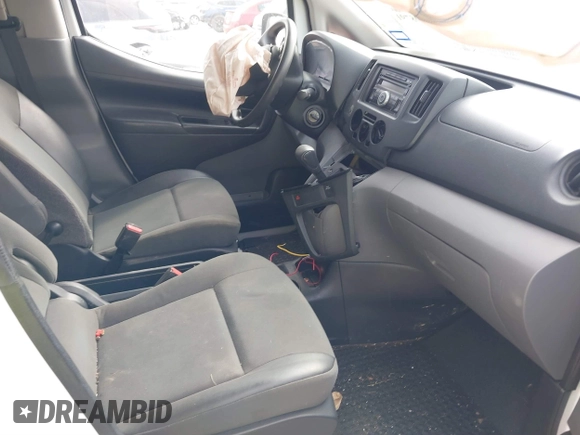 2015 Nissan NV200 SV with VIN 3N6CM0KN5FK720855, listed as a IAAI auction lot 41798791 with 73,814 mi miles and . Bid and sale history available at DreamBid. Image 5.