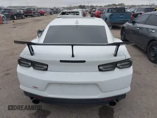 2022 Chevrolet Camaro 2LT with VIN 1G1FD1RS9N0124017, listed as a IAAI auction lot 41512484 with 6,991 mi miles. Bid and sale history available at carsss.com. Image 17.
