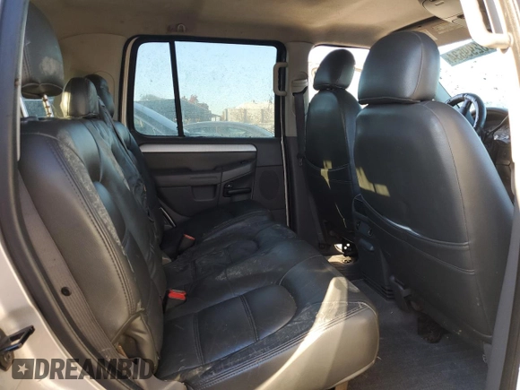 2003 Ford Explorer XLT with VIN 1FMZU63K63UA15672, listed as a Copart auction lot 83299534 with 200,790 mi miles and Clean title. Bid and sale history available at DreamBid. Image 11.
