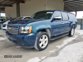 2007 Chevrolet Suburban LTZ z VIN 3GNFC16J97G232875, wystawiony jako Copart lot #63295805 z przebiegiem 194 662 mil mil oraz Szkoda całkowita • Salvage title. Historia ofert i sprzedaży dostępna na DreamBid. Obrazek 1.