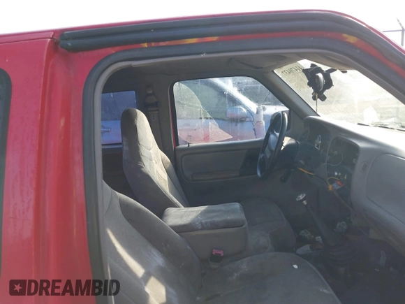 2000 Ford Ranger XL with VIN 1FTYR14C3YTA62876, listed as a IAAI auction lot 41470437 with 124,611 mi miles. Bid and sale history available at carsss.com. Image 5.