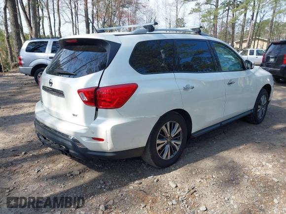2018 Nissan Pathfinder SL with VIN 5N1DR2MN2JC613242, listed as a IAAI auction lot 41905624 with 126,529 mi miles. Bid and sale history available at carsss.com. Image 4.