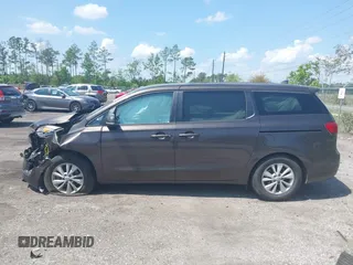 2017 Kia Sedona LX with VIN KNDMB5C15H6225200, listed as a IAAI auction lot 41929710 with 144,461 mi miles. Bid and sale history available at carsss.com. Image 14.