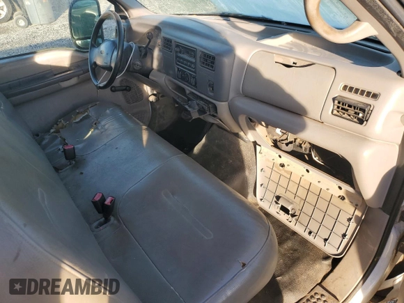 2000 Ford F-250 with VIN 1FDNX20L5YEC28707, listed as a Copart auction lot 83898604 with 251,702 mi miles and Salvage title. Bid and sale history available at DreamBid. Image 8.