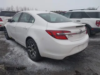 2017 Buick Regal Sport Touring z VIN 2G4GL5EX9H9164787, wystawiony jako IAAI lot #41729510 z przebiegiem 152 302 mil mil oraz . Historia ofert i sprzedaży dostępna na DreamBid. Obrazek 3.