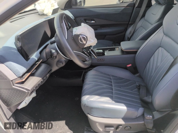 2023 Nissan ARIYA Platinum+ z VIN JN1DF0CD6PM710086, wystawiony jako Copart lot #56642525 z przebiegiem 13 373 mil mil oraz Szkoda całkowita • Salvage title. Historia ofert i sprzedaży dostępna na DreamBid. Obrazek 7.