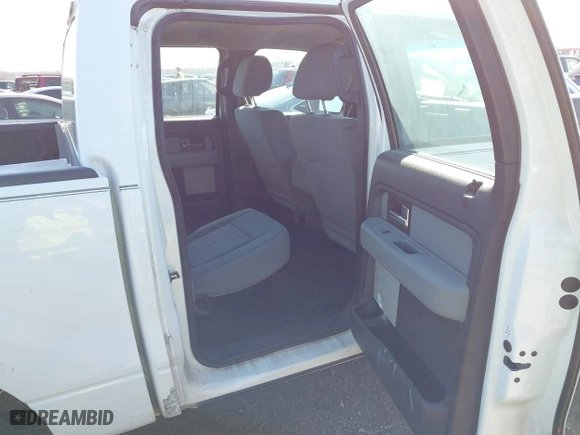 2013 Ford F-150 XL with VIN 1FTEW1CM6DKG34089, listed as a IAAI auction lot 41668428 with 173,709 mi miles. Bid and sale history available at carsss.com. Image 8.