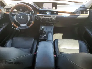 2013 Lexus ES 300h z VIN JTHBW1GG1D2012585, wystawiony jako Copart lot #50632175 z przebiegiem 100 802 mil mil oraz Szkoda całkowita • Salvage title. Historia ofert i sprzedaży dostępna na DreamBid. Obrazek 8.