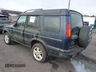 2003 Land Rover Discovery with VIN SALTY16483A808576, listed as a IAAI auction lot 41978764 with 151,238 mi miles and . Bid and sale history available at DreamBid. Image 3.