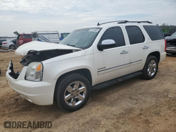 2010 GMC Yukon SLT with VIN 1GKMCCE36AR173617, listed as a Copart auction lot 89143085 with 227,947 mi miles and Salvage Title. Bid and sale history available at carsss.com. Image 1.