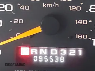 1998 Chevrolet Astro with VIN 1GNEL19W3WB115660, listed as a IAAI auction lot 42141028 with 95,538 mi miles. Bid and sale history available at carsss.com. Image 15.