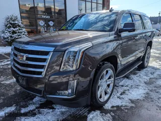 2017 Cadillac Escalade Luxury with VIN 1GYS4BKJ4HR328022, listed as a Copart auction lot 44644815 with 87,383 mi miles and Clean Title. Bid and sale history available at carsss.com. Image 2.