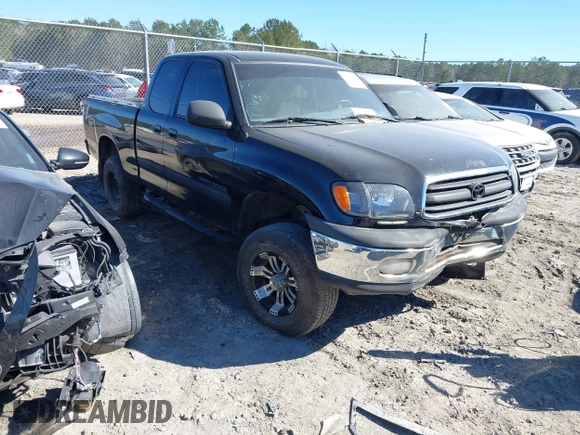2001 Toyota Tundra SR5 with VIN 5TBRT34171S133199, listed as a IAAI auction lot 41677010 with 321,658 mi miles and . Bid and sale history available at DreamBid. Image 1.