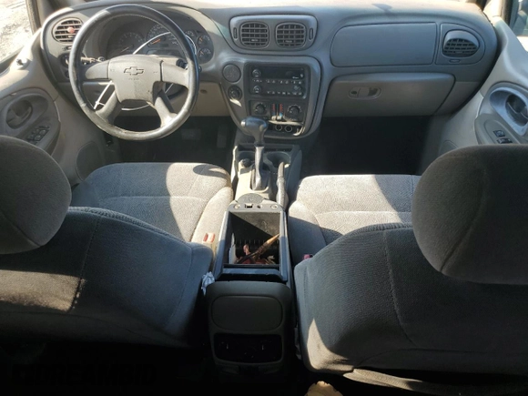 2003 Chevrolet TrailBlazer EXT LT with VIN 1GNES16S936156061, listed as a Copart auction lot 59590264 with 210,543 mi miles and Salvage Title. Bid and sale history available at DreamBid. Image 8.