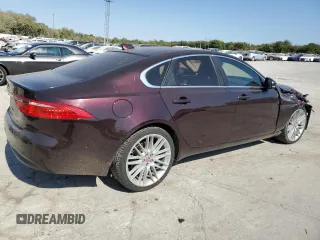 2017 Jaguar XF 20d Prestige with VIN SAJBE4BN4HCY44127, listed as a Copart auction lot 76267044 with 79,618 mi miles and Salvage Title. Bid and sale history available at carsss.com. Image 3.