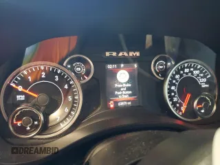 2019 Ram 1500 Big Horn z VIN 1C6RREBT3KN639486, wystawiony jako Copart lot #64940864 z przebiegiem 63 879 mil mil oraz Szkoda całkowita • Salvage title. Historia ofert i sprzedaży dostępna na DreamBid. Obrazek 9.