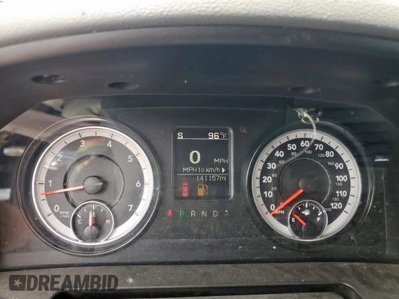 2018 Ram 1500 Express z VIN 1C6RR7FG7JS224406, wystawiony jako Copart lot #56370055 z przebiegiem 141 157 mil mil oraz Szkoda całkowita • Salvage title. Historia ofert i sprzedaży dostępna na DreamBid. Obrazek 9.